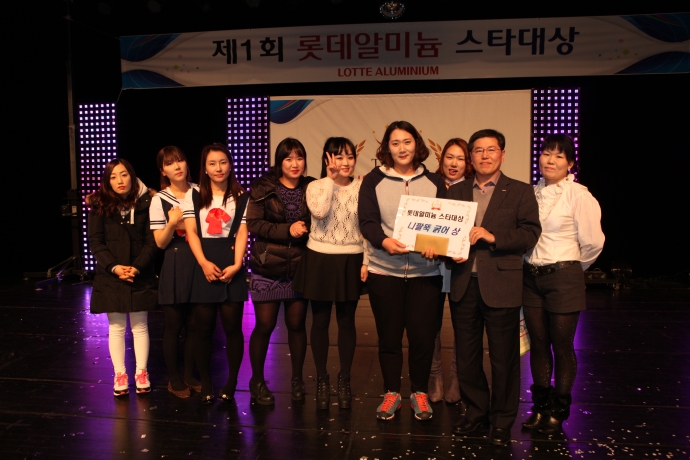 여자 팔씨름